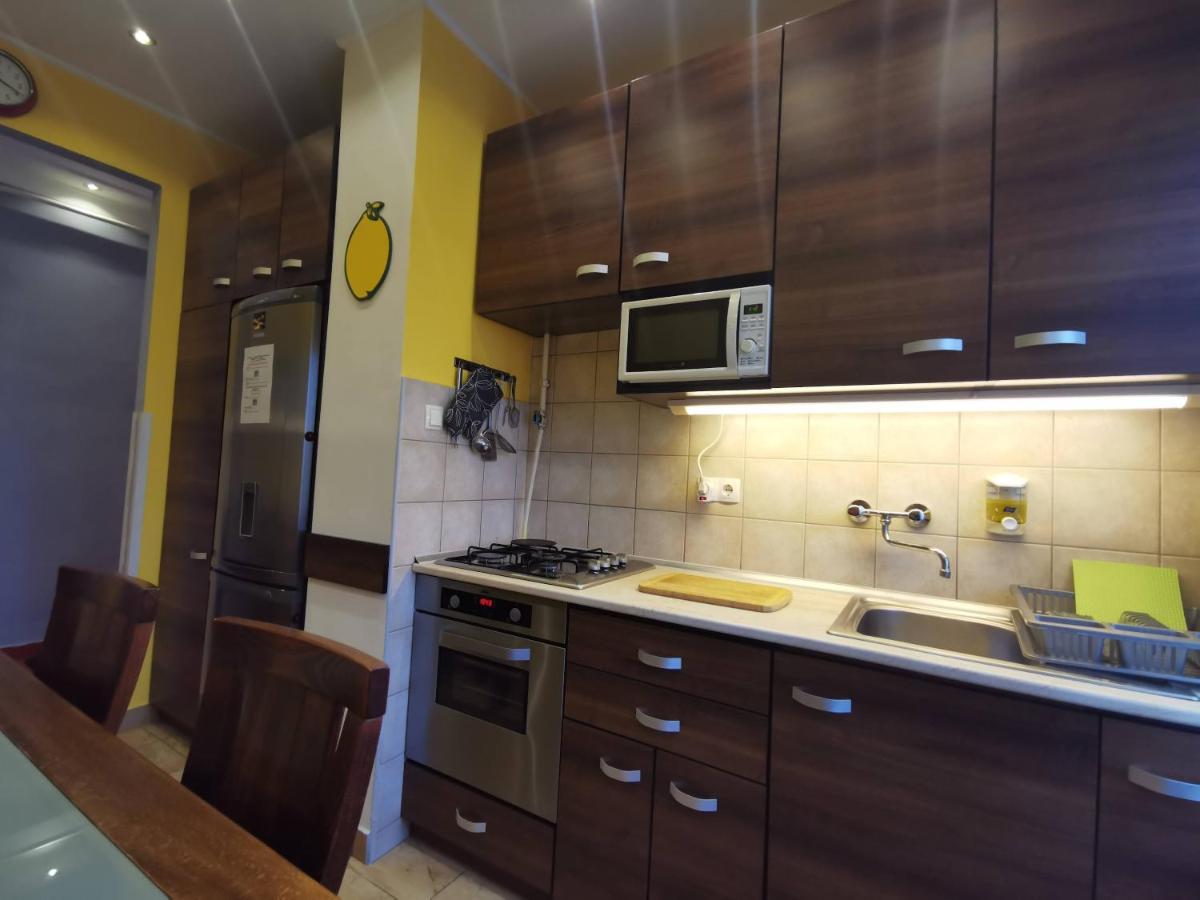 Smart Business Apartman 미슈콜츠 외부 사진